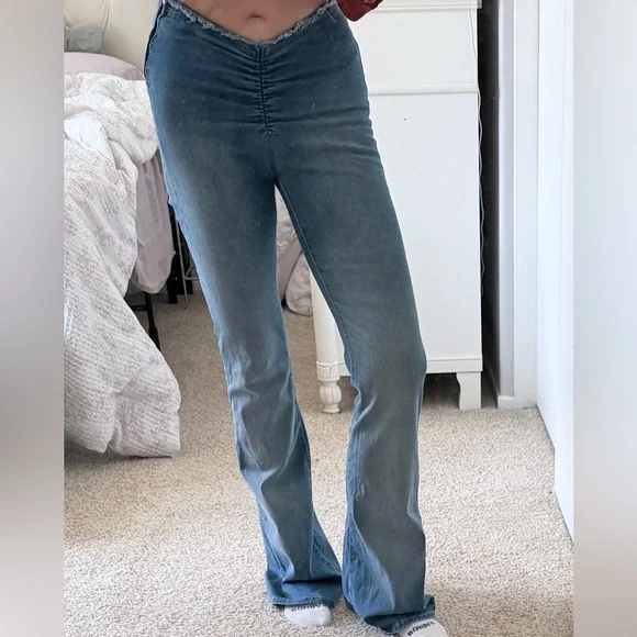 Long, lean jeans with low front rise - Picture 1 of 10